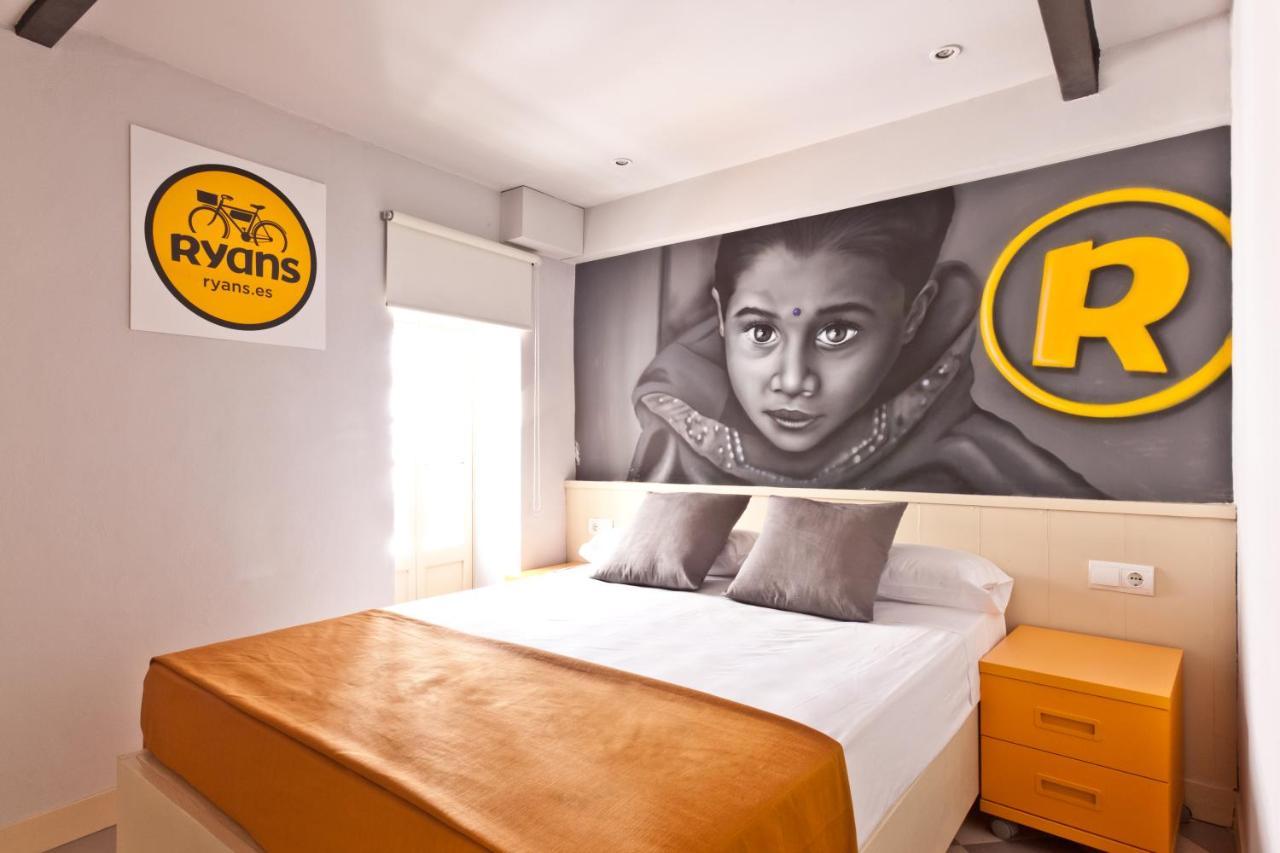 Ryans Budget Ibiza Exteriér fotografie